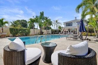 901 N Federal Hwy, Unit SI ID1504104P in Lake Worth Beach, FL - Foto de edificio - Building Photo