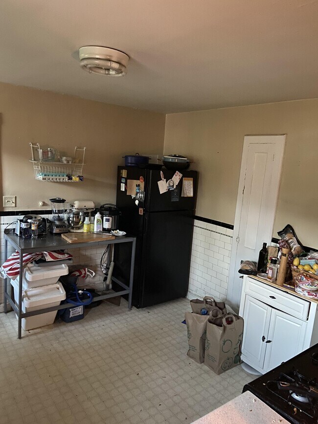 76 Colborne Rd, Unit 2 in Boston, MA - Building Photo - Building Photo