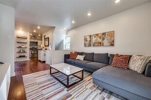 4403 Buena Vista St in Dallas, TX - Building Photo