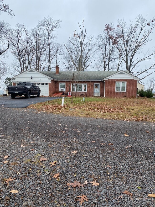 property at 237 Morwood Rd