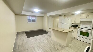 7324 191B St in Surrey, BC - Building Photo - Building Photo