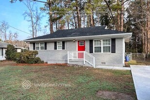 843 Meadow Pl in Marietta, GA - Building Photo