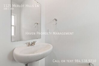 1125 Merlot Hills Ln. in Durham, NC - Building Photo - Building Photo