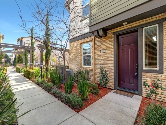 4050 Kinsale St in Dublin, CA - Building Photo - Building Photo