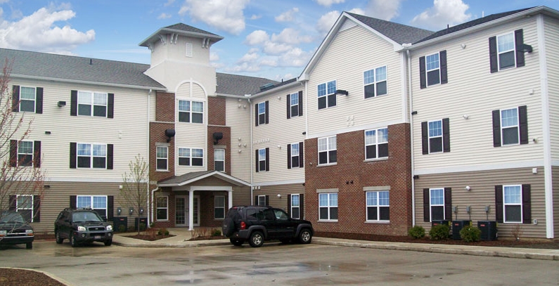 Englewood Senior Apartments in Toledo, OH - Foto de edificio