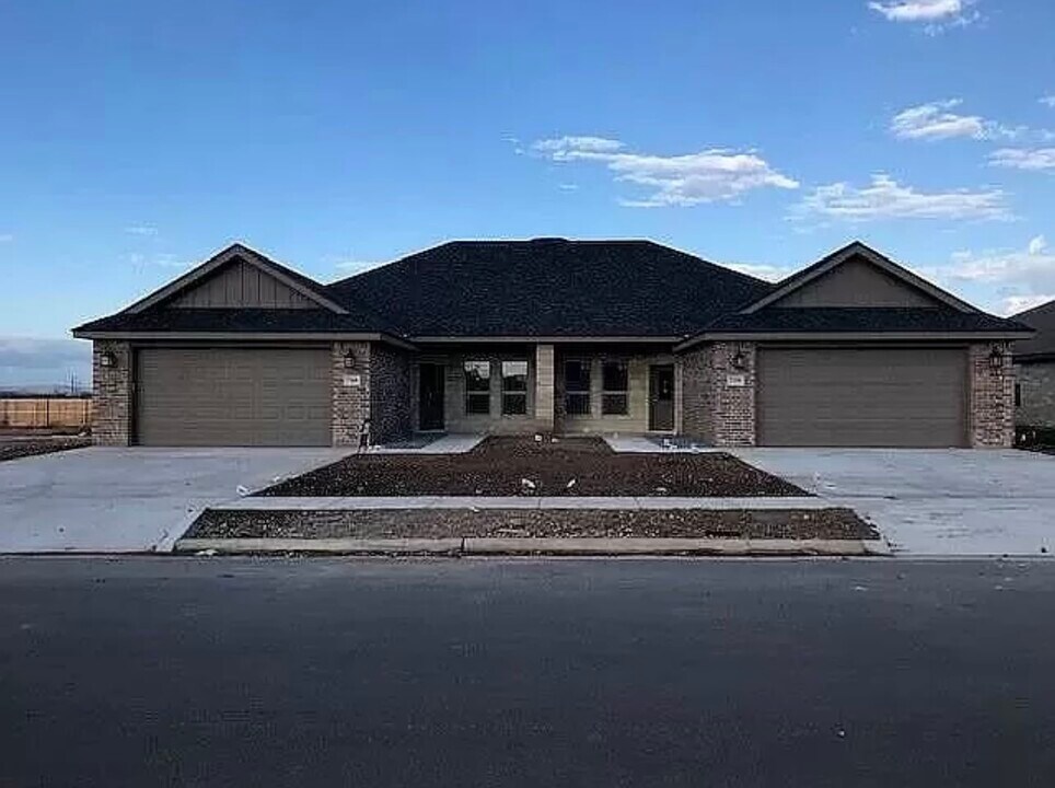 7360 Mountain View Rd in Abilene, TX - Building Photo
