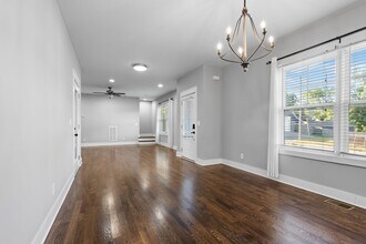 310 Evanston Ave in Nashville, TN - Building Photo - Building Photo