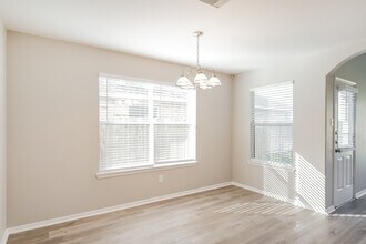 14811 Forest Enclave Ln in Houston, TX - Building Photo - Building Photo