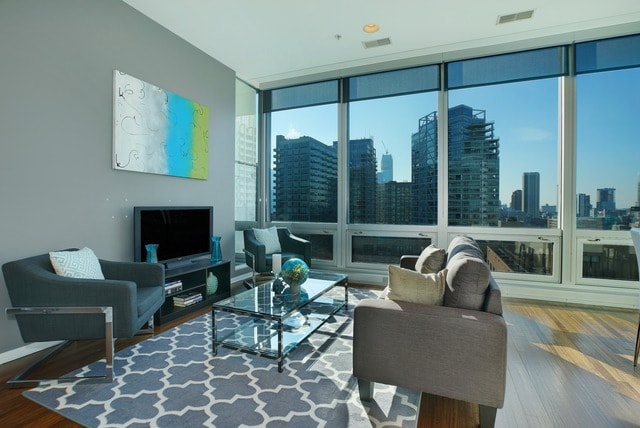 500 W Superior St in Chicago, IL - Building Photo - Building Photo