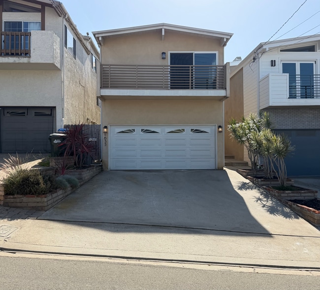 property at 1633 Goodman Ave