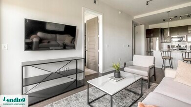 825 Usener St in Houston, TX - Building Photo - Building Photo