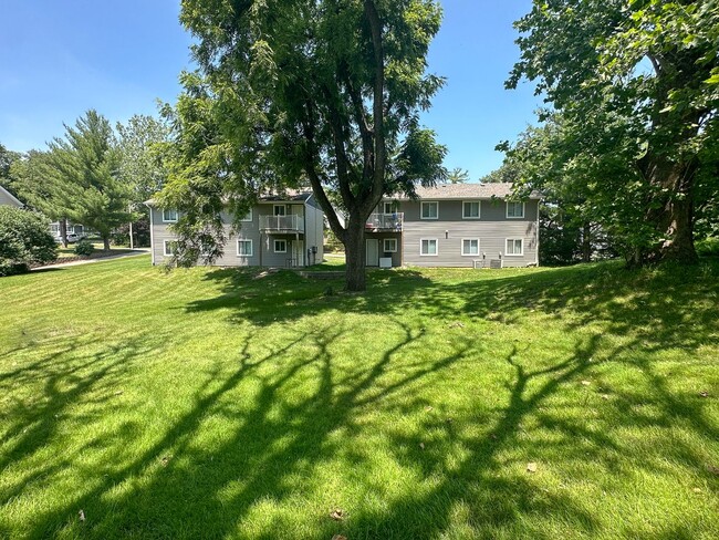 3110 West St in Ames, IA - Foto de edificio - Building Photo