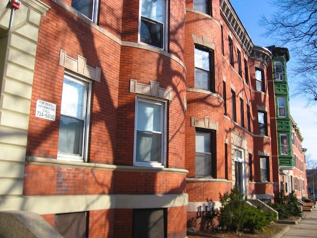 1387 Commonwealth Ave, Unit A in Boston, MA - Building Photo