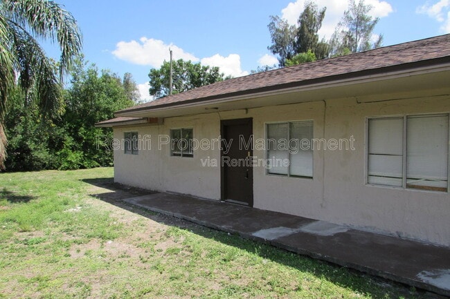 property at 465 Figuera Ave