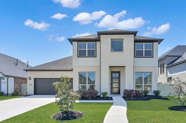 property at 10640 Red Tail Pl