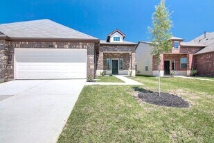 12243 Roy Mix Bohn Lane in Houston, TX - Building Photo