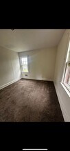 532 W Ravenwood Ave in Youngstown, OH - Building Photo - Building Photo