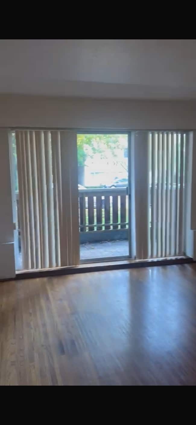 property at 8623 Selkirk St