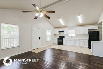 2927 Rowan St in Louisville, KY - Building Photo - Building Photo
