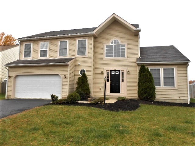 1713 Convair Dr in Galloway, OH - Building Photo