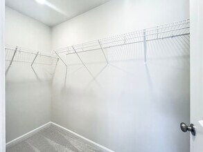 1988 Rosedale Ridge Ave in Wake Forest, NC - Foto de edificio - Building Photo