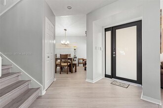 9439 SW 123rd Avenue Ct in Miami, FL - Building Photo - Building Photo