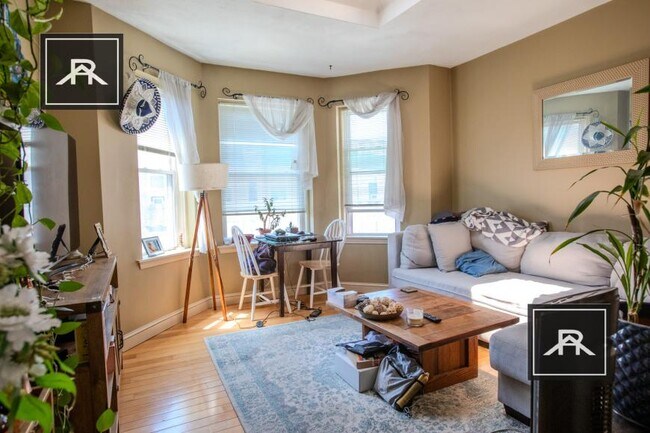 property at 90 Gordon St