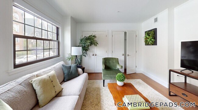 1200 Massachusetts Ave in Cambridge, MA - Building Photo - Building Photo