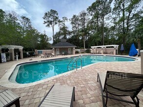 1449 Blue Heron Ln N in Jacksonville Beach, FL - Building Photo - Building Photo