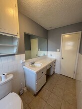 6180 Old Lorena Rd in Lorena, TX - Building Photo - Building Photo