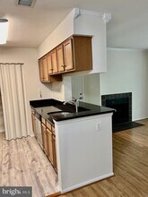 11703 Olde English Dr in Reston, VA - Building Photo - Building Photo