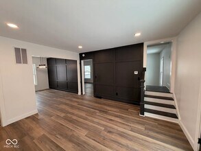 4210 S Post Rd in Indianapolis, IN - Building Photo - Building Photo