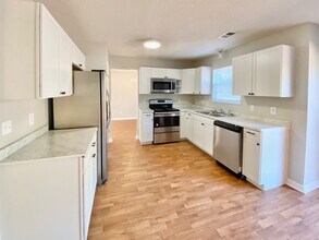425 Ridgehill Dr in Lexington, SC - Building Photo - Building Photo