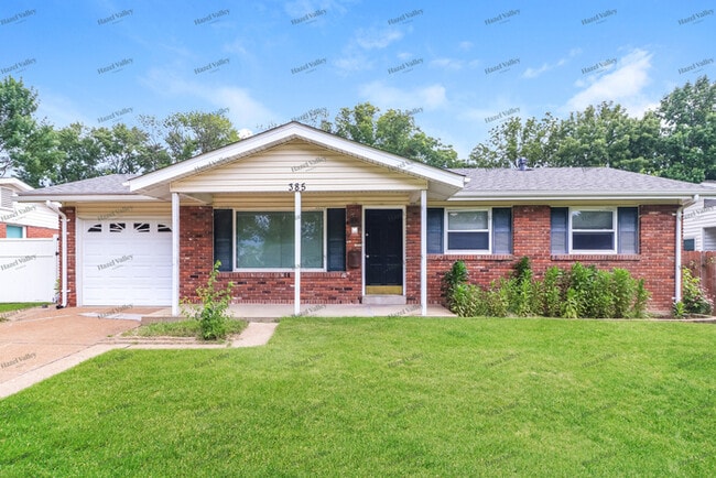 property at 385 Patterson Ln