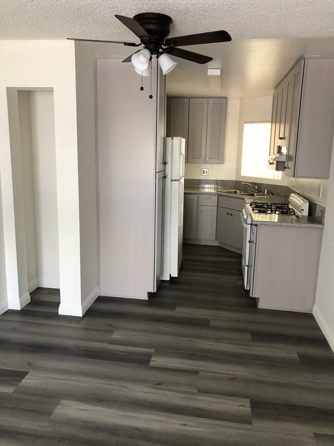 property at 3671 Glendon Ave