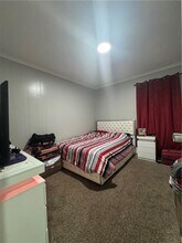 361 Sayles St in Providence, RI - Foto de edificio - Building Photo