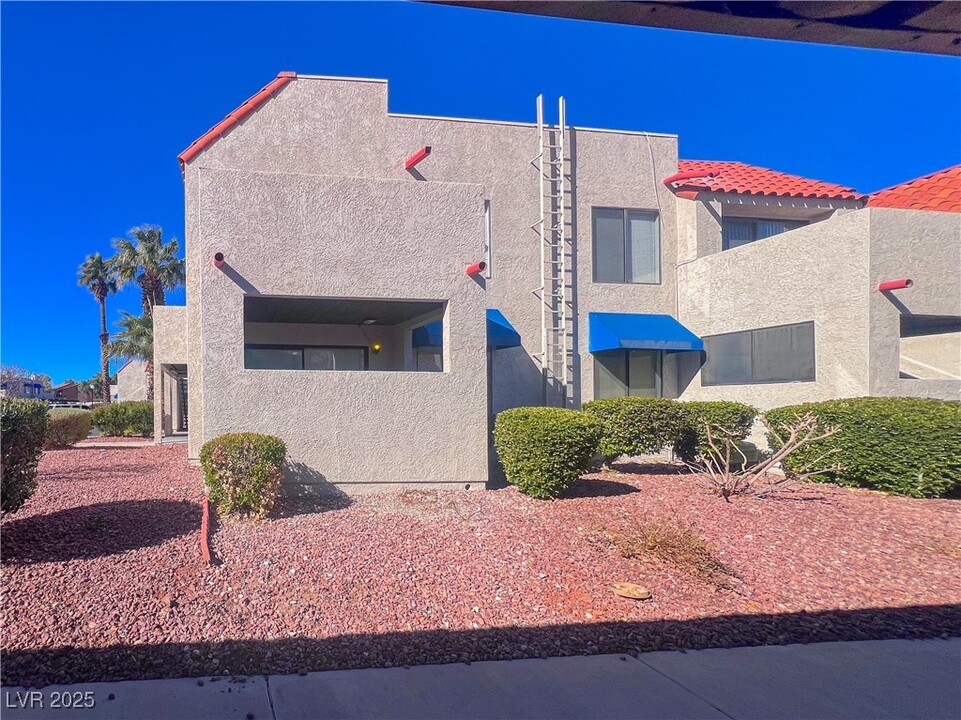 4360 Gannet Cir in Las Vegas, NV - Building Photo