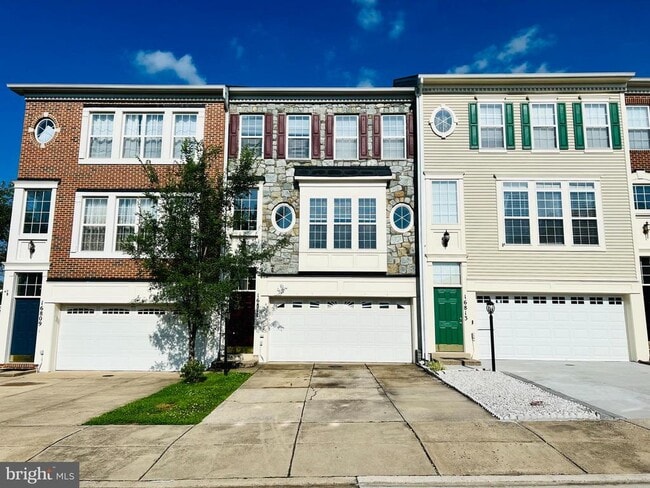 16811 Sweeney Ln in Woodbridge, VA - Building Photo - Building Photo