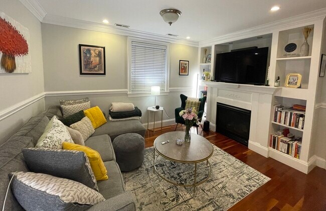 10 Mitchell St in Boston, MA - Building Photo - Building Photo