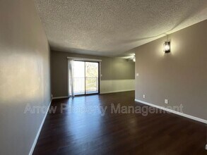 3405 Holdrege St in Lincoln, NE - Building Photo - Building Photo