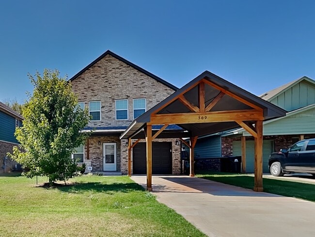 property at 509 N Main St