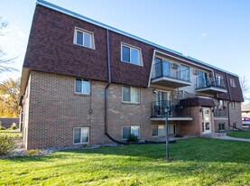 1814 22nd Ave S, Unit 317