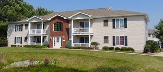 Fox Trace West in Buffalo, NY - Building Photo