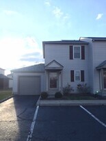 1695 Blackhorse Ln in Hilliard, OH - Building Photo