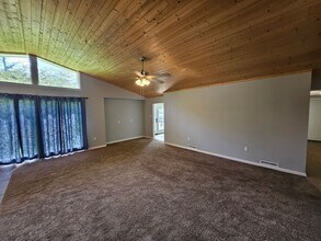403 S Texas St in Deridder, LA - Building Photo - Building Photo