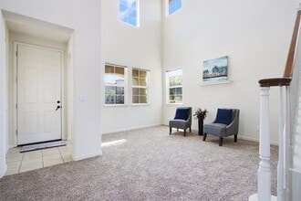 121 Portrait Ln in Patterson, CA - Building Photo - Building Photo