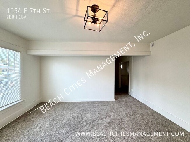 1054 E 7th St in Long Beach, CA - Building Photo - Building Photo