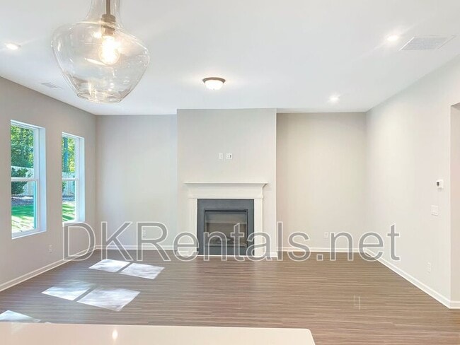 241 Birchwood Row in Holly Springs, GA - Building Photo - Building Photo