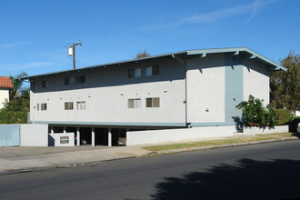 Bradford Apartments in Camarillo, CA - Building Photo - Building Photo