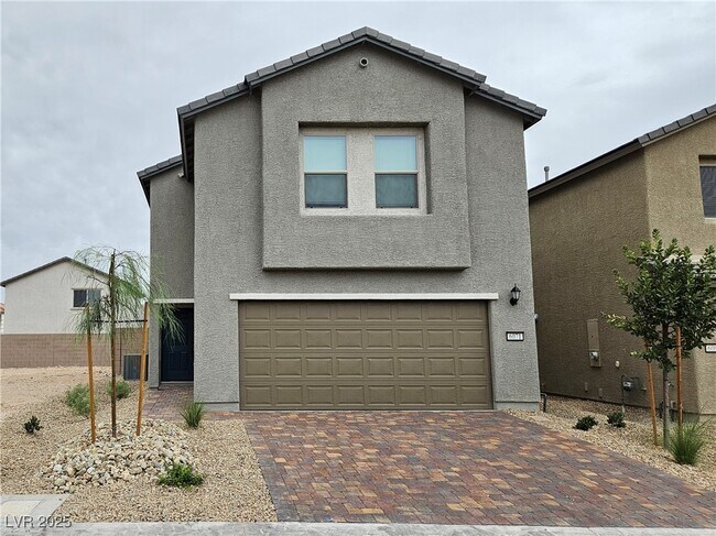 6071 Swift Lariat St